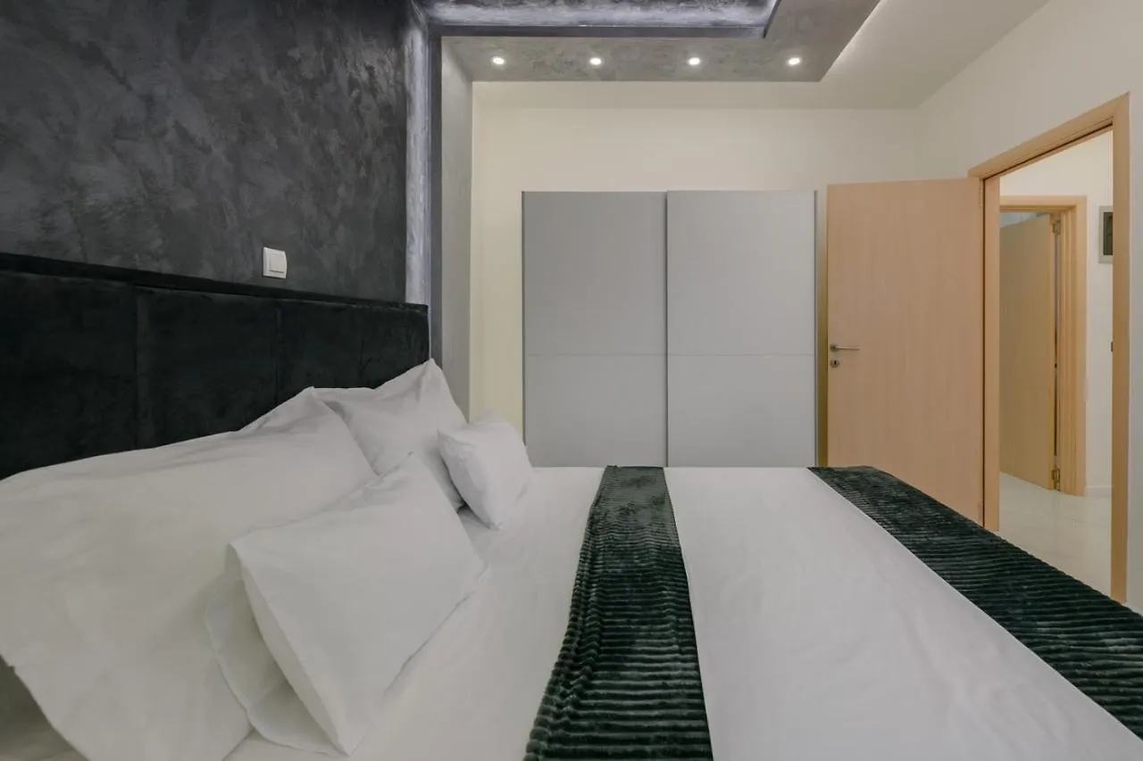 Complex Villa White 풀라