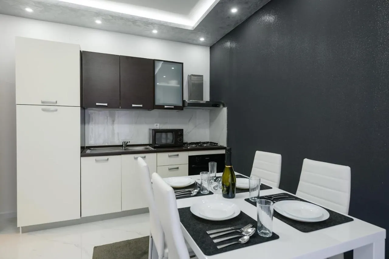 פולה Complex Villa White בית הארחה