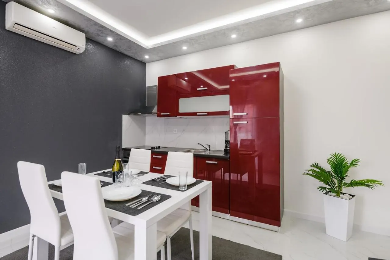 Guest house Complex Villa White Pula