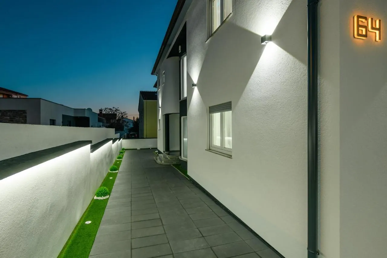 Complex Villa White Pula Guest house
