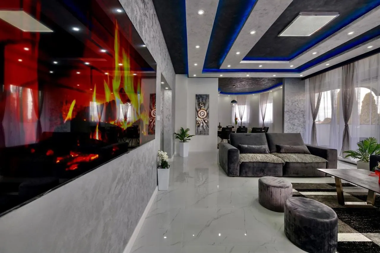 Complex Villa White Pula Guest house