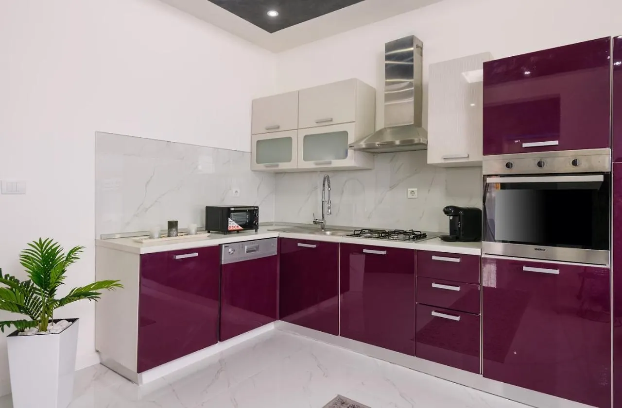 Guest house Complex Villa White Pula