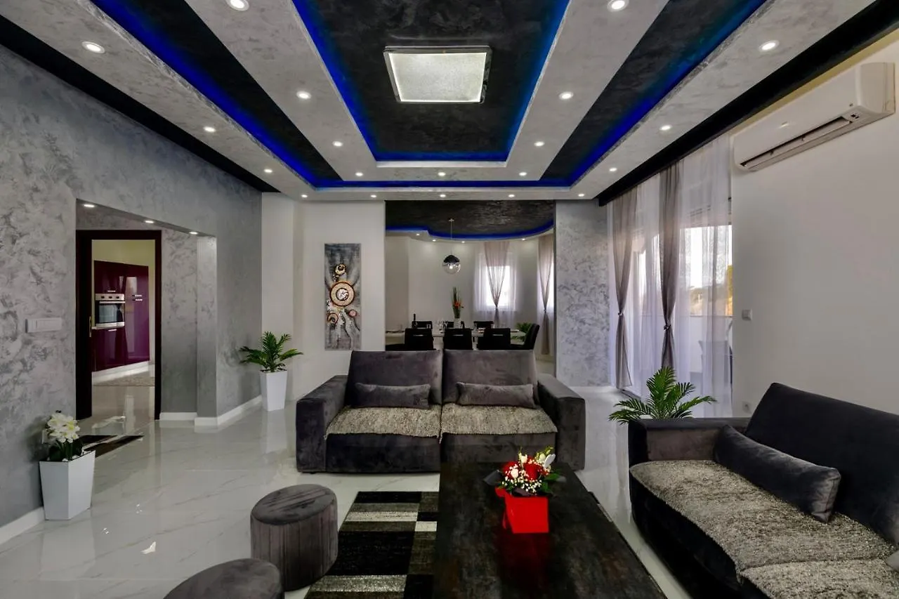 Guest house Complex Villa White Pula